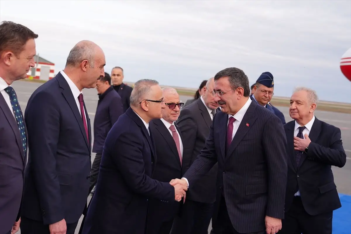 Cumhurbaşkanı Yardımcısı Yılmaz, Kazakistan’da 14. Dönem Ekonomik Zirveye Katıldı