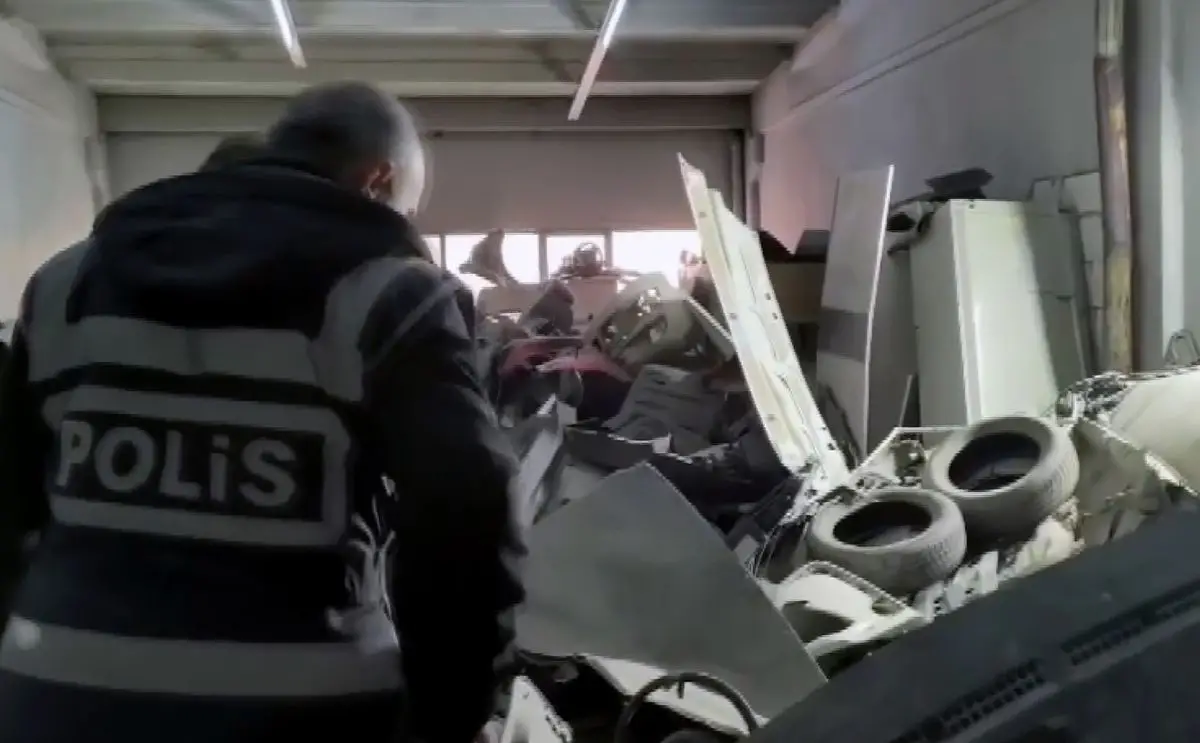 Adana’da Deprem Sonrası Çalınan Araçların Satışıyla Mücadele: 47 Şüpheli Gözaltına Alındı