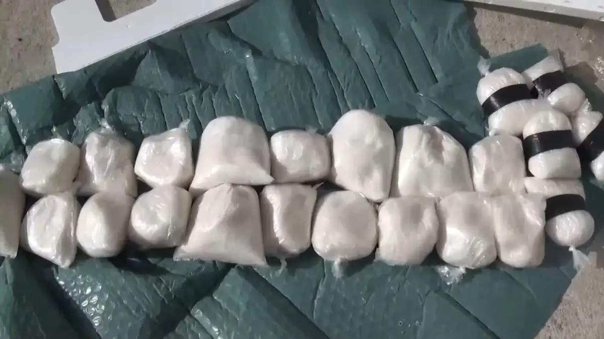 Esenyurt’ta Kargo Deposu Tarafından 28 Kg Metamfetamin Ele Geçirildi