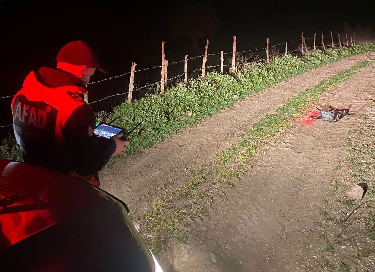 AFAD Dronu Amasya’da Kaybolan Gebe İneği ve Buzağını Buldı