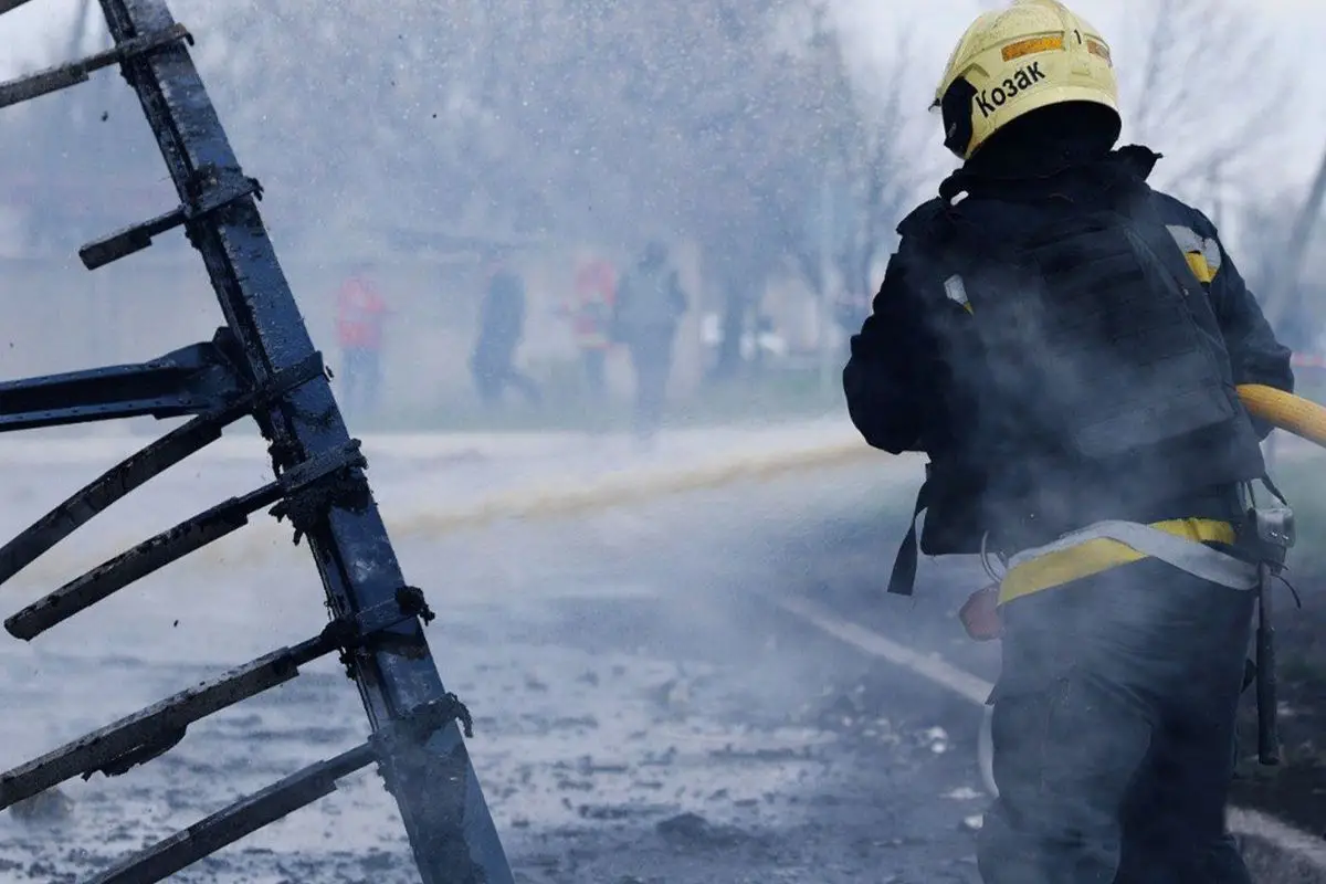 Dnipro’da füze saldırısının yıkım görüntüsü