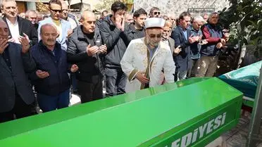 Bafra’da Kardeşler Yan Yana Toprağa Verildi