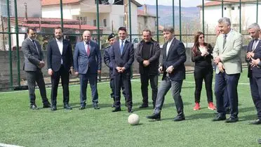 Amasya Valisi Önder Bakan, Taşova Okullarında Öğrencilerle Buluştu