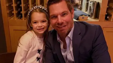 ABD Temsilcisi Eric Swalwell, Cinsel Taciz İddiaları Nedeniyle Kongre'den Ayrıldı