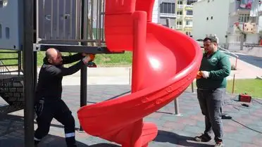 Park bakım çalışması sırasında çekilmiş fotoğraf