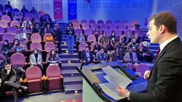 Atatürk Üniversitesi’nin TBMM Simülasyonu Gençlerin Siyasi Bilincini Canlandırıyor