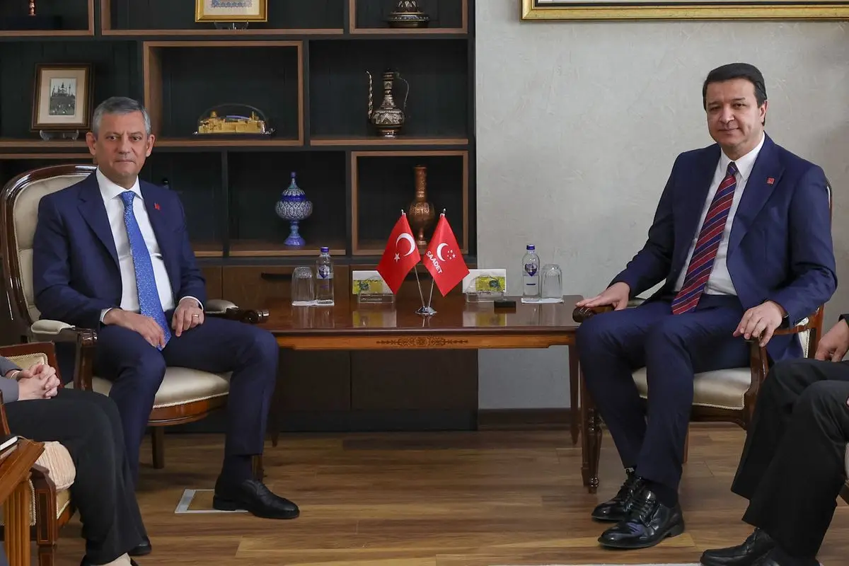 Özgür Özel, Ara Seçimin Hemen Gerçekleşmesi Gerektiğini Vurguladı