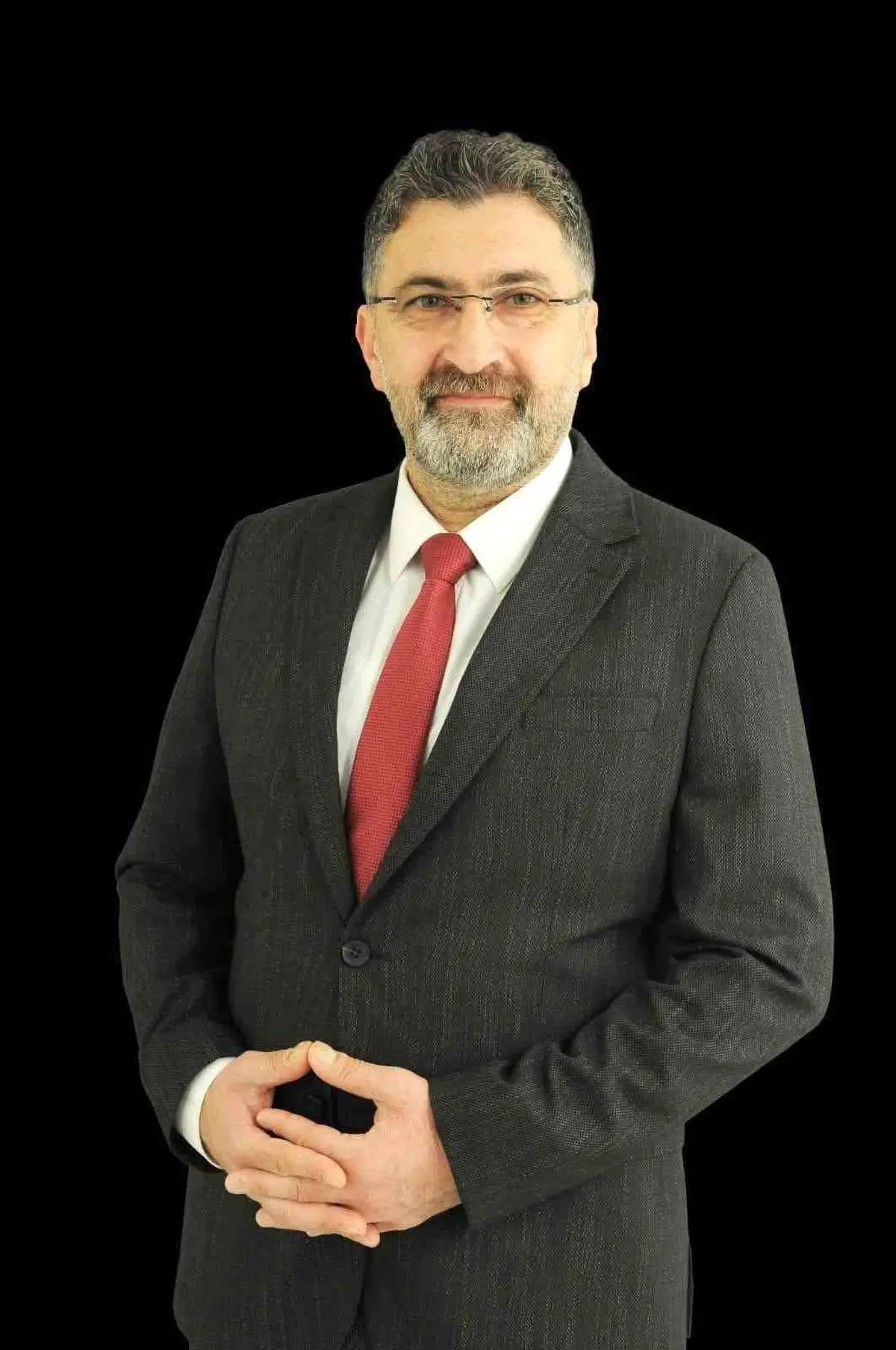 Serik Belediye Başkanı Kadir Kumbul CHP'den Ayrıldı: Parti İçindeki Gerginlik Artıyor