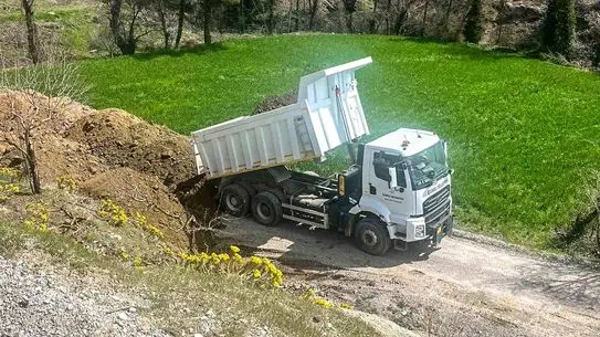 Çameli Belediyesi, 2026 Asfalt Programı Öncesi Yol ve Dolgu Çalışmalarını Hızlandırıyor