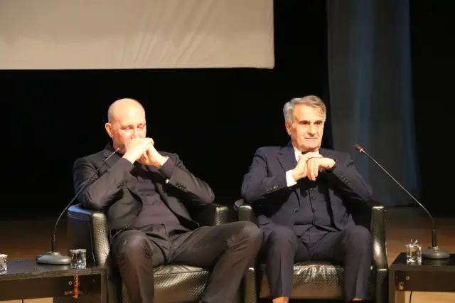 Şenol Güneş konuşma anı