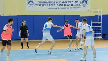 Kırklareli Üniversitesi 18. Spor Şenliği Coşkuyla Açıldı