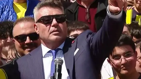 Fenerbahçe Başkanı Saran, Kırıkkale Spor Salonu Açılışında Taraftarları Uyardı