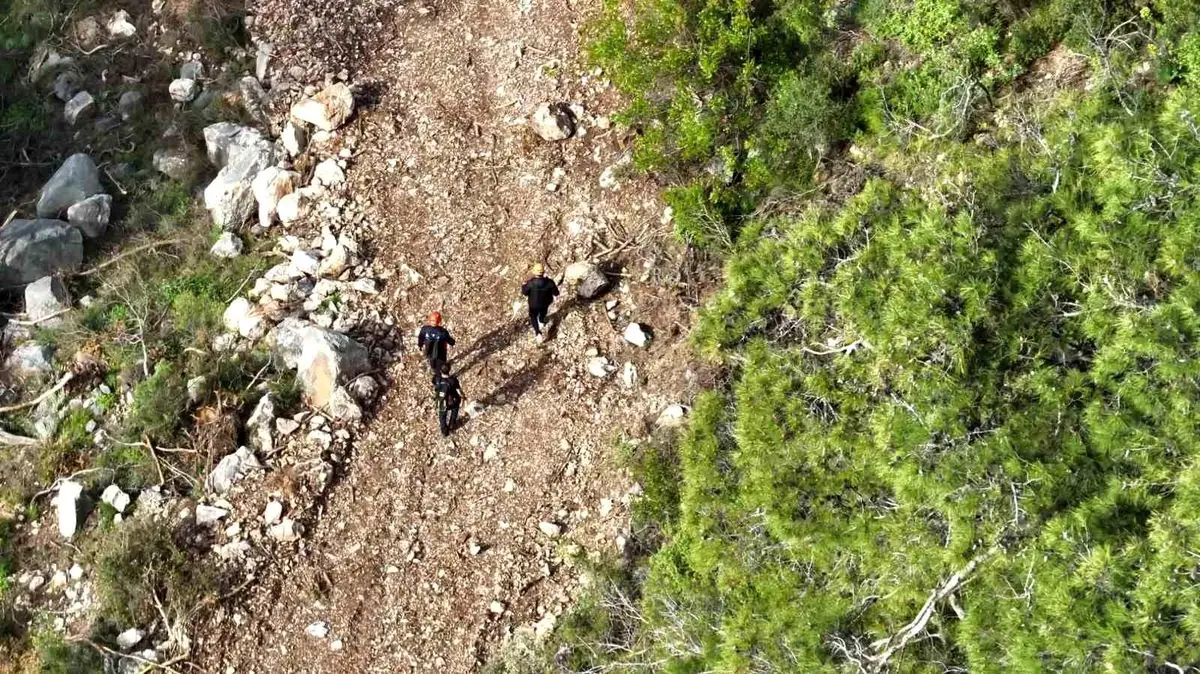 AFAD'ın Drone Destekli Operasyonu Antalya’da Kaybolan Yürüyüşçüyü Kurtardı