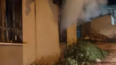 Altınözü'nde Ev Yangını Hızlı Müdahale ile Kontrol Altına Alındı