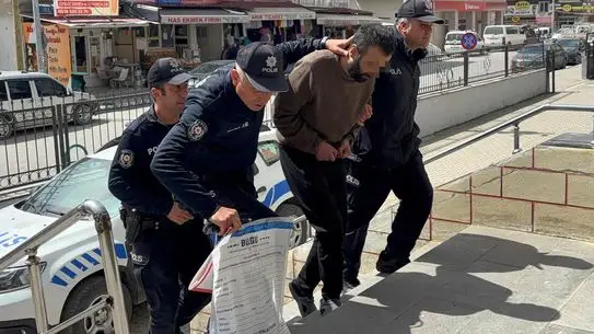 Adana’da Çocuk İstismarı Görüntülerini Satmaya Çalışan Şüpheli Yakalandı