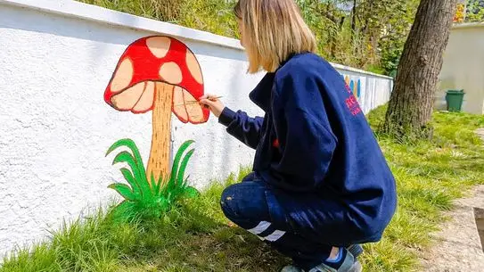 Efeler’in Parkları Yeni Renklerle Hayata Döndü