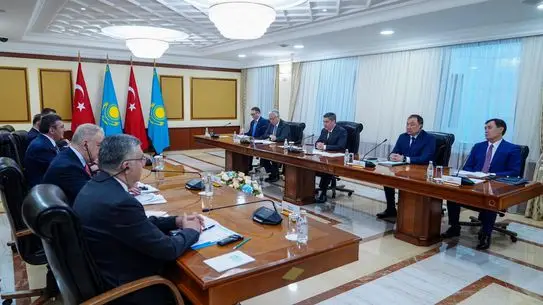 Cevdet Yılmaz, Kazakistan Başbakanı Bektenov ile İş Birliği Görüşmelerinde