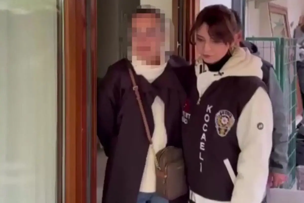 Mahkeme salonunda Emine Nilay Özkan