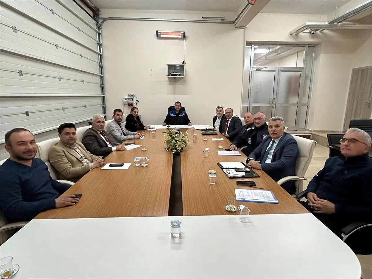 Suşehri Belediyesi, Hizmet Kalitesini Artırmak İçin Stratejik Toplantı Düzenledi