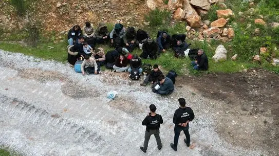 Bodrum Sahilinde 21 Düzensiz Göçmen ve 6 Çocuk Gözaltına Alındı