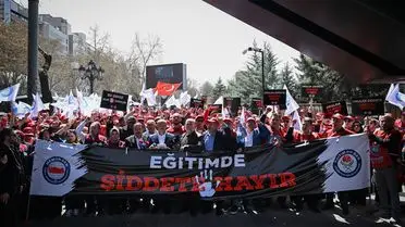 Şanlıurfa’da Eğitim Birliği, Siverek Silahlı Saldırısına Karşı ‘Şiddete Hayır’ Eylemi Düzenledi