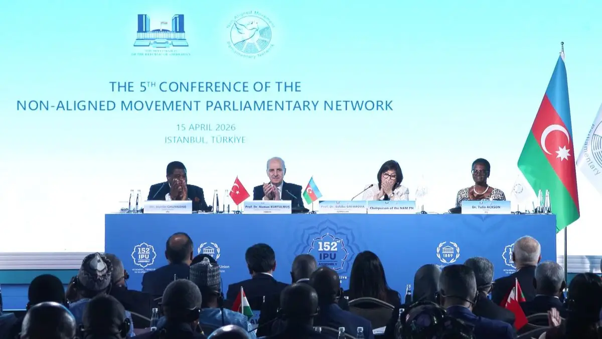 TBMM Başkanı Kurtulmuş, Bağlantısızlar Hareketi'ni Barış ve Kalkınma Çabalarına Övgüyle Karşıladı