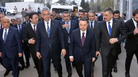 İçişleri, Adalet, Sağlık ve Milli Eğitim Bakanları Kahramanmaraş'ta Yaralı Öğrencileri Ziyaret Etti