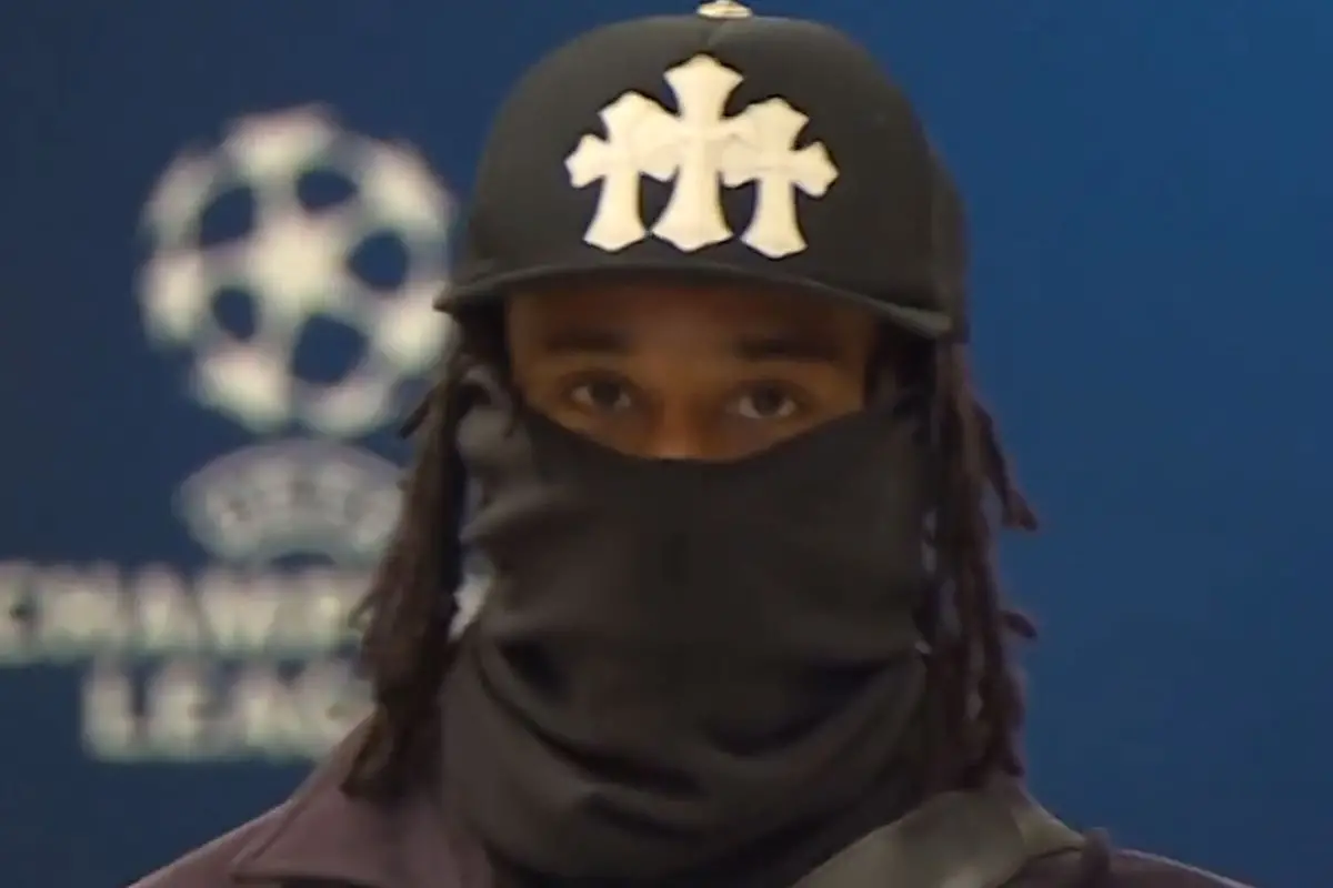 Michael Olise'in Real Madrid Maçı Öncesi Şık Görünümü Gözleri Büyüledi