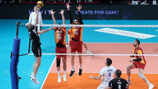 Galatasaray HDI Sigorta, Halkbank'ı 3-0 Yenerek Final Biletini Kapattı