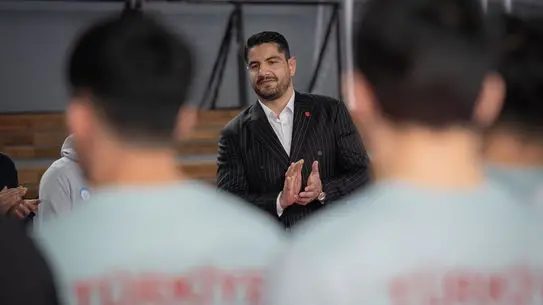 Akgül, Avrupa Şampiyonası Öncesi Milli Güreş Takımına Moral Desteği Verdi