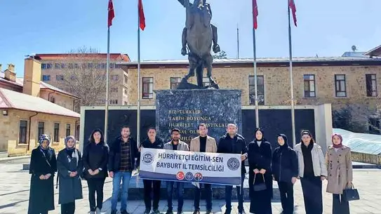 Bayburt’ta Eğitimciler Okul Güvenliği İçin Grev Başlattı