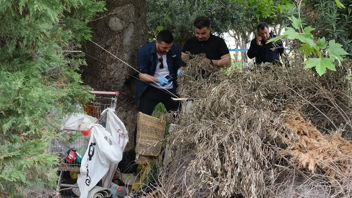 Konyaaltı'nda bulunan ölü kişinin fotoğrafı
