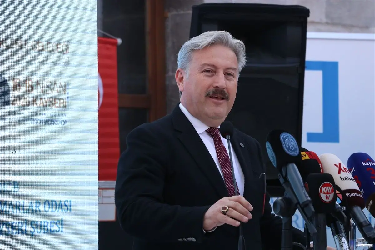 Kayseri'de Ticaret Vizyon Çalıştayı: Geçmişten Geleceğe Köprü Kuruluyor