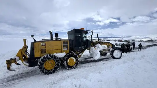 Ardahan’da Veterinerlik Hizmeti Kış Şartlarında da Kesintisiz Sürüyor
