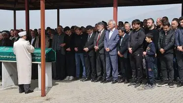 Kahramanmaraş'ta Okul Saldırısının Ardından Yas Tutkunun Duygusal Definasyonu