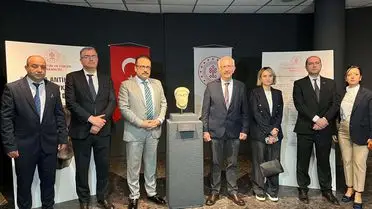 Smyrna Antik Kenti’ne Ait Mermer Heykel Başı Türkiye’ye Geri Döndü