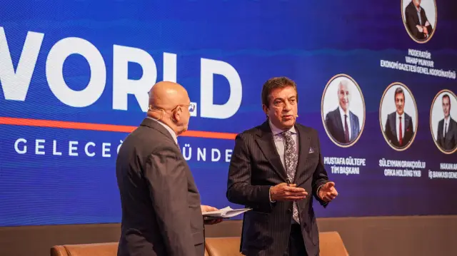 Sponsorluk anlaşması imzalanırken