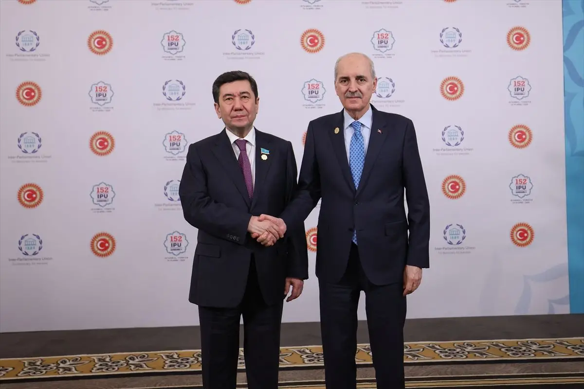 TBMM Başkanı Kurtulmuş Kazakistan Meclis Başkanı Koşanov ile bir arada