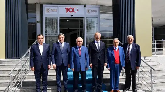 Cemil Çiçek, Malatya’da Sami Er’i Görüştü ve Özal’ı Anımsattı