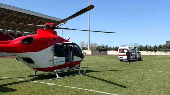 Samsun’da 37 Haftalık Bebek Helikopterle Hastaneye Nakledildi