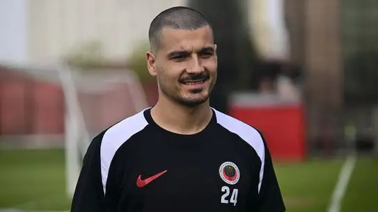 Kaleci Ricardo Velho'nun Dünya Kupası Yolculuğu ve Galatasaray Maçı İçin Motivasyonu