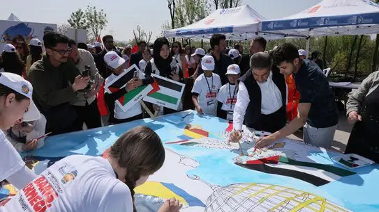 Esenler'de Barış Ekmeği Festivali Çocukların Ellerinde Şekillendi