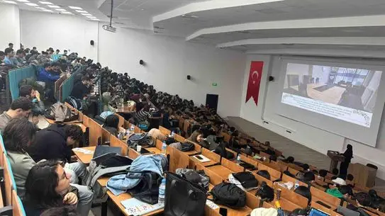 Fırat Üniversitesi Tıp Fakültesi'nde Kadına Şiddetle Mücadele Eğitimine Başlangıç