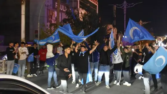 Kerkük’te Yeni Türkmen Valisi Seçildi ve Kutlamalar Başladı