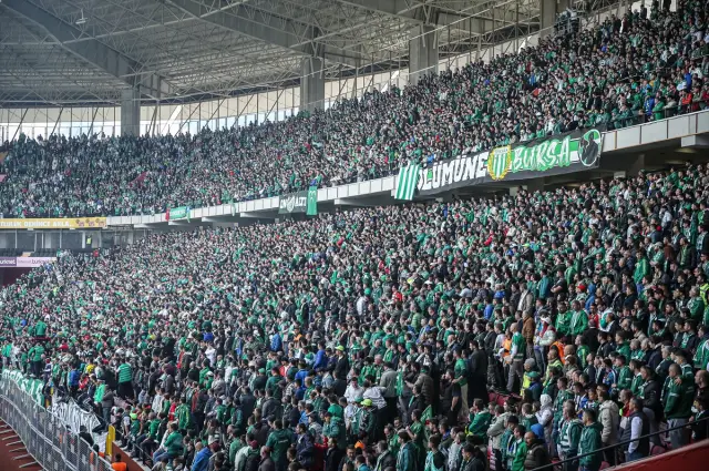 Bursaspor oyuncularının antrenman görüntüsü