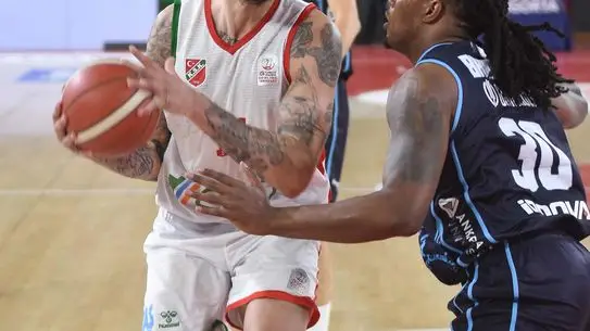 Karşıyaka, Bahçeşehir Koleji'yle Zorlu Maça Hazırlanıyor