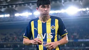 Fenerbahçe, Kim Min-Jae Transferi İçin 30 Milyon Euro Teklifini Hazırlıyor