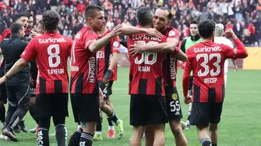 Nesine 3. Lig’de Son Terfi ve Beş Düşüş Takımı Açıklandı