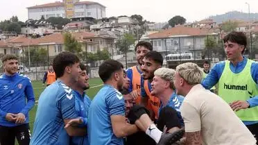 Veteran Forvet Anıl Taşdemir Söke 1970'da Futbola Veda Etti