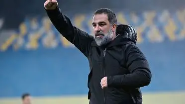 Arda Turan, Shakhtar Donetsk'i UEFA Konferans Ligi Yarı Finaline Taşıyarak Tarihe İmza Attı